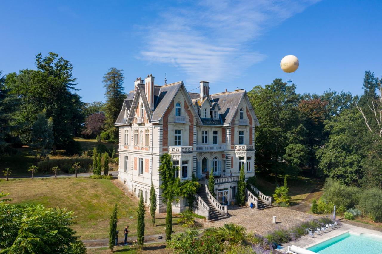 Le Chateau Des Forges Hotel Angers Exterior photo